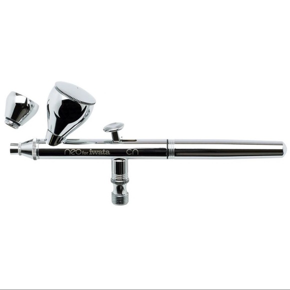 Iwata NEO CN Gravity Feed Dual Action Airbrush, Model N4500 - Picture 8 of 8